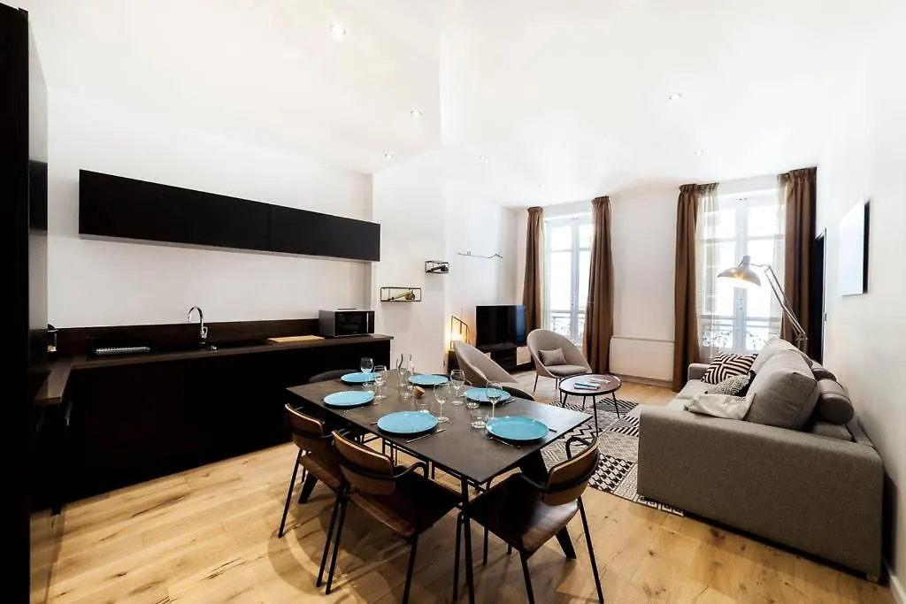 Apartment Pur Bonheur Hotel De Ville - Clim Et Balneo Ail Lyon France